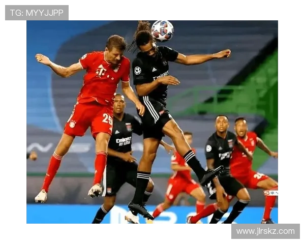 法甲摩纳哥球迷文化的独特性与氛围塑造